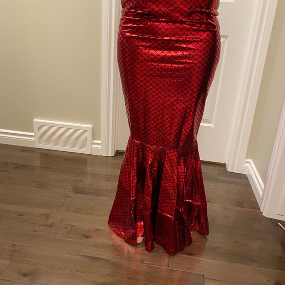 NWOT Mermaid gold skirt - Picture 3 of 3